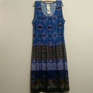 NWT Elementz Maxi Dress